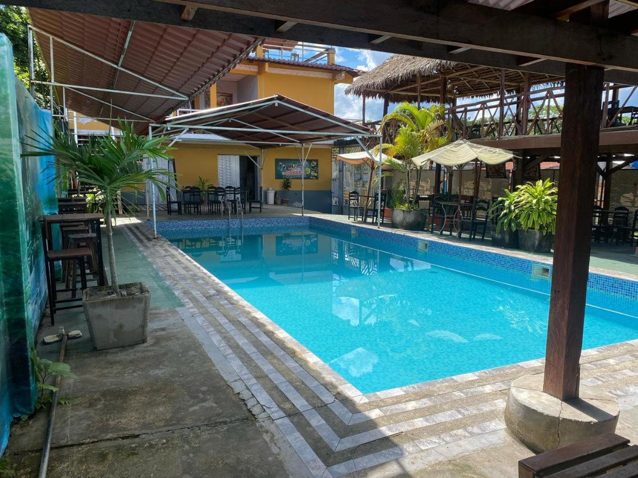 El Bunker 9 Hotel Iquitos Buitenkant foto